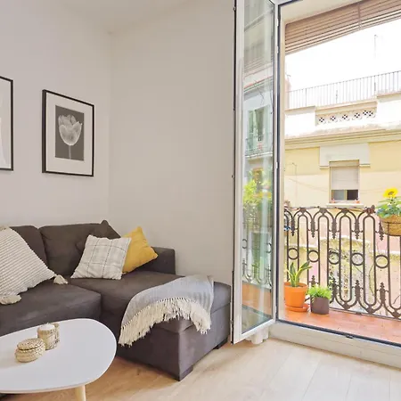 & Bright Apartment!! דירה