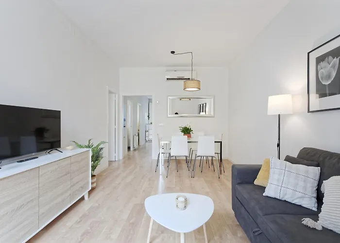 & Bright Apartment!! Барселона