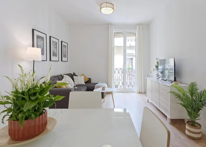 & Bright Apartment!! Lejlighed *