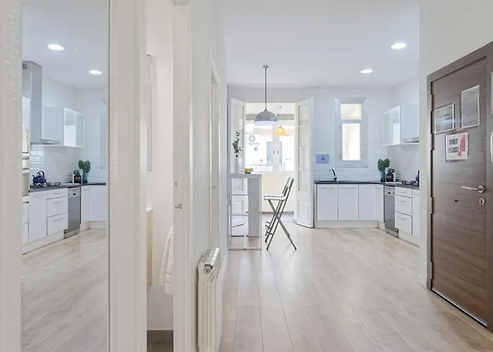 & Bright Apartment!! Lejlighed Barcelona